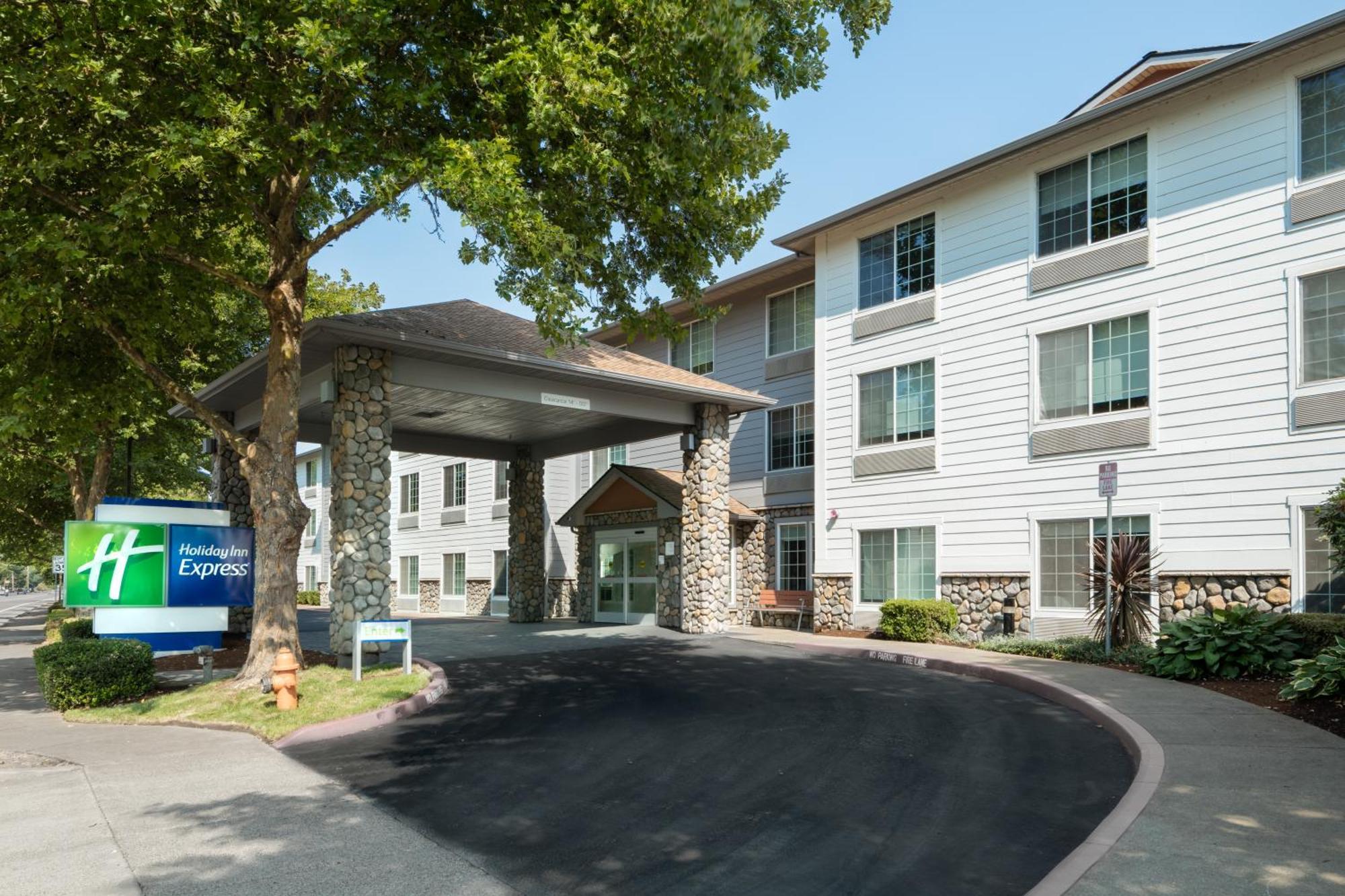Holiday Inn Express Corvallis-On The River By Ihg Экстерьер фото