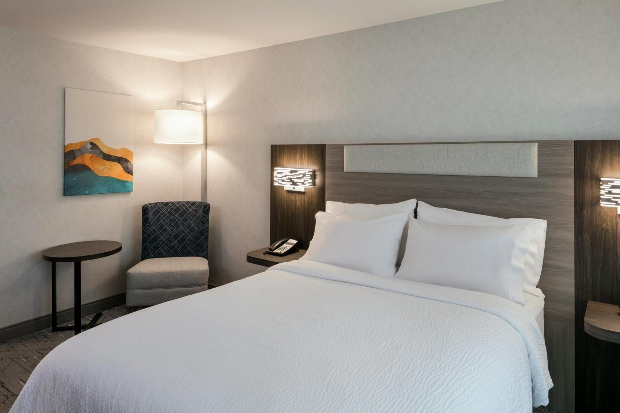 Holiday Inn Express Corvallis-On The River By Ihg Экстерьер фото