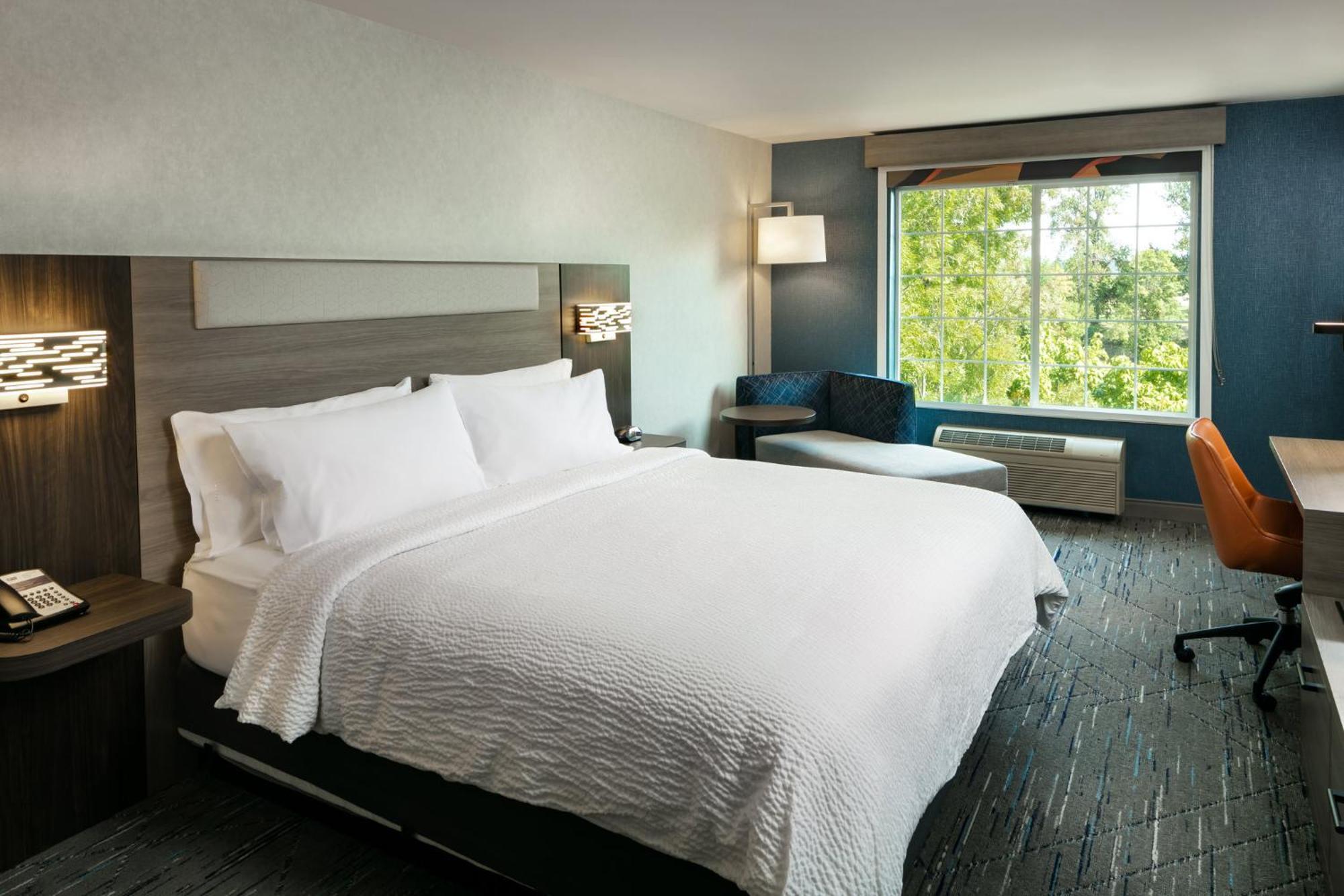 Holiday Inn Express Corvallis-On The River By Ihg Экстерьер фото